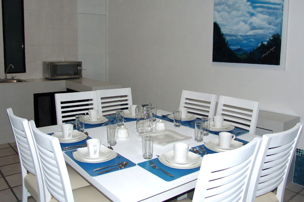 Interior Ocean blue Marparaiso Queen Acapulco