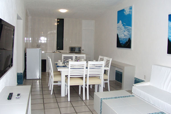 Ocean blue Habitacion cuadruple Marparaiso Queen Acapulco
