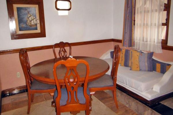 Skipper's Club Huatulco