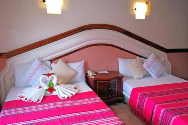 Skipper's Club Huatulco